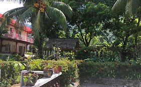 Puerto Galera Hostel